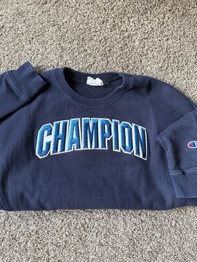 Vintage Champion Crew